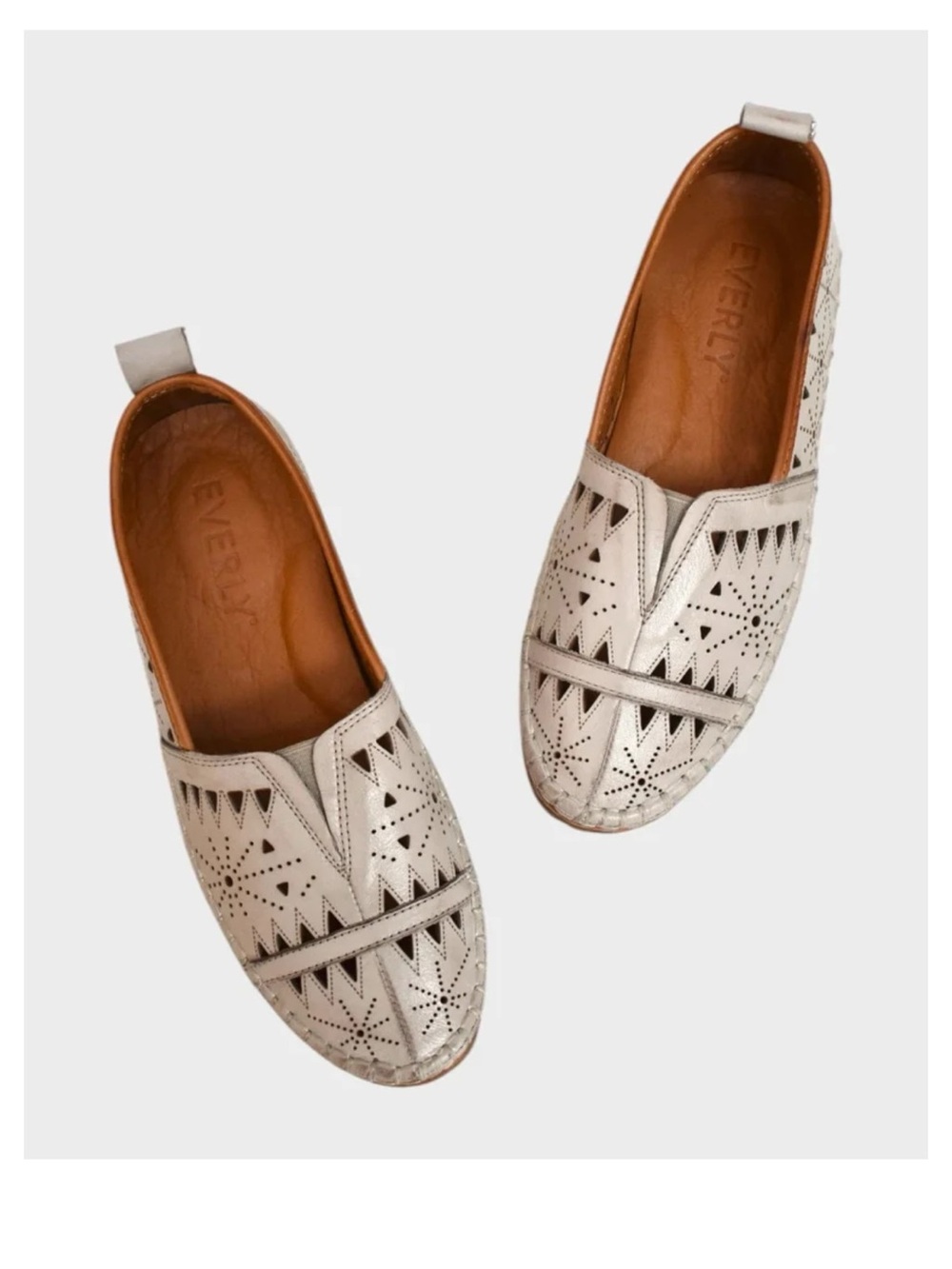 NWOT Everly Creamish/grey Emily Slip-On Loafers | size 41